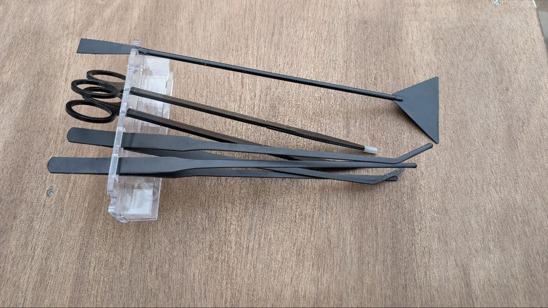 ガラス水槽と木製水槽台セット（引き取り限定）