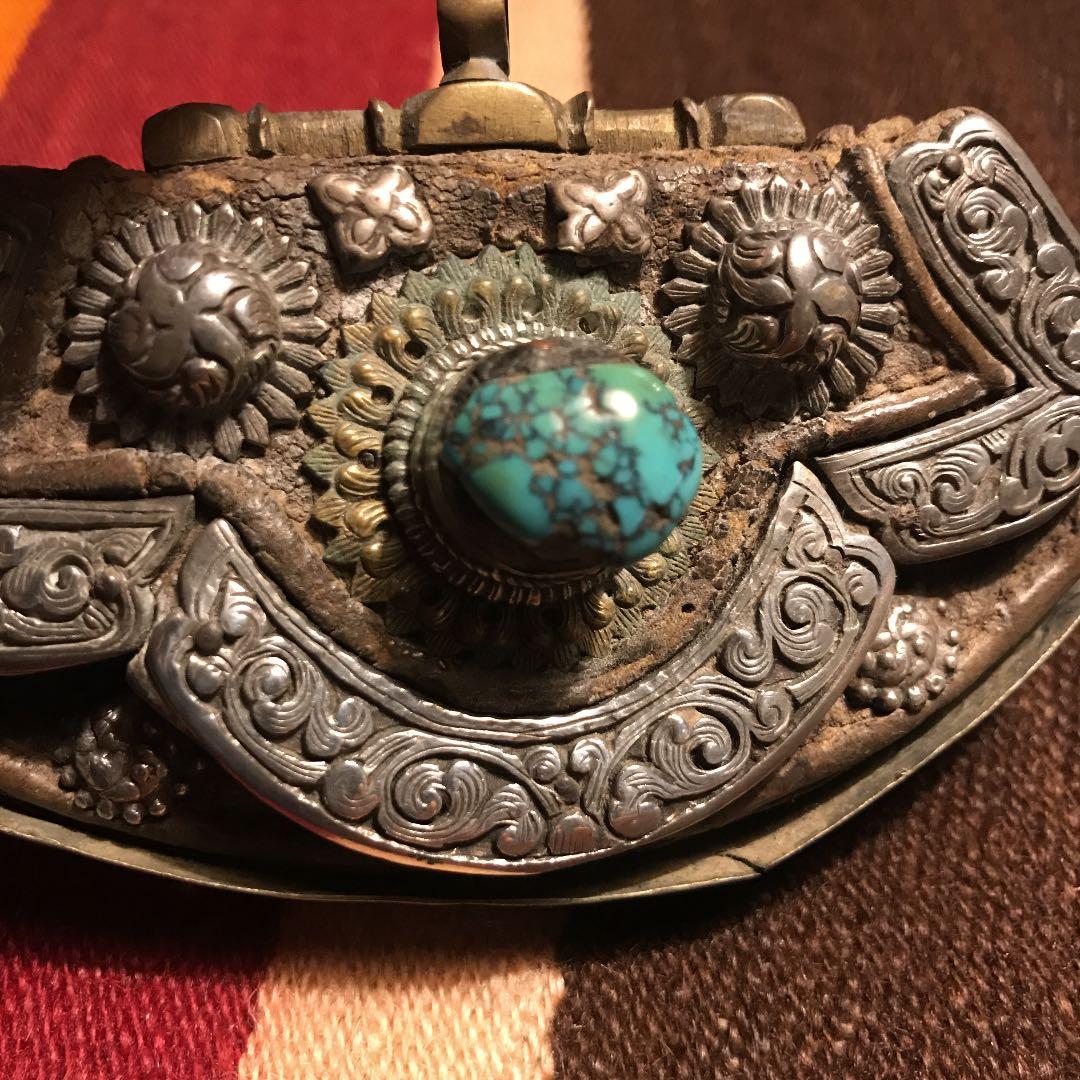チベッタントルコ石　アンティークレザークラフト　シルバーワーク