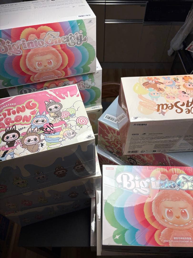 特撮 THE MONSTERS Big into Energy