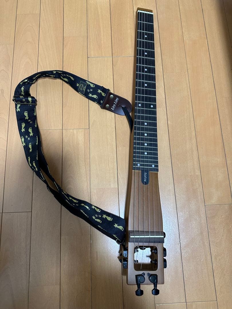 Anygigトラベルギター