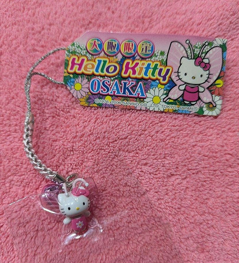 ハローキティ　大阪限定品　蝶