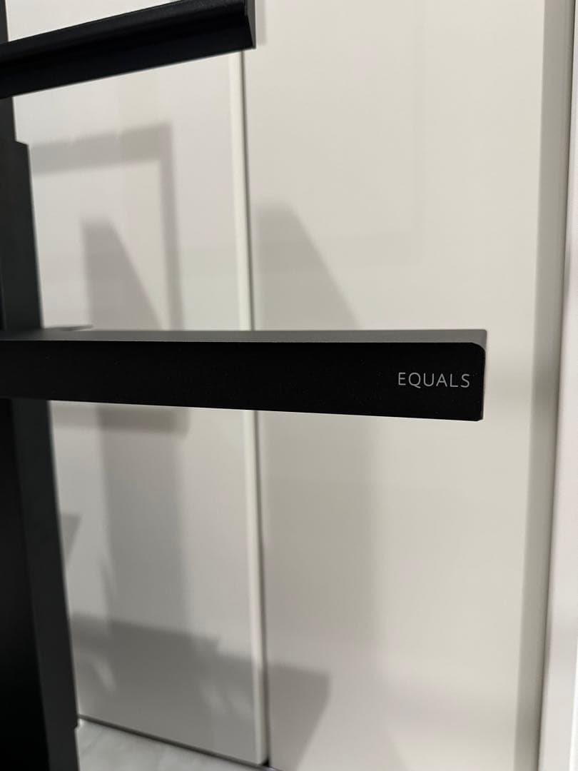 (美品)イコールズ　ウォール　v3 ロータイプ