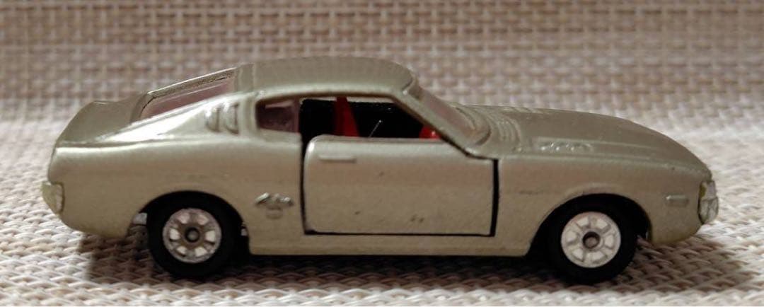 トミカ黒箱86-1 トヨタセリカLB 2000 GT 日本製 当時物