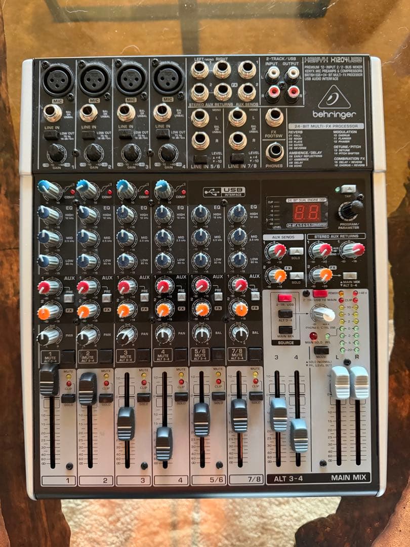 Behringer XENYX X1204USB アナログミキサー