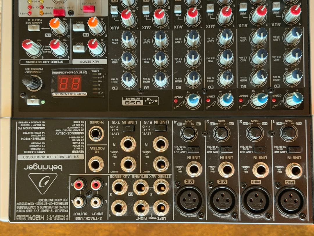 Behringer XENYX X1204USB アナログミキサー