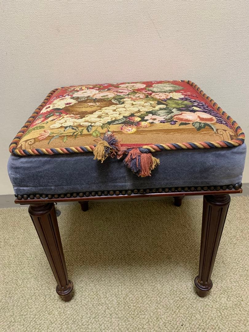 ロイズアンティークス スツール 椅子訳あり