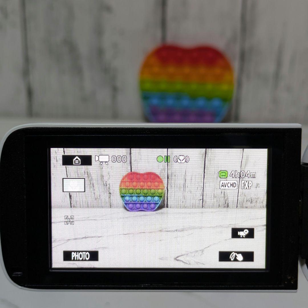 Canon　iVIS HF R42　ホワイト