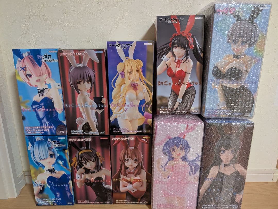バニーフィギュアセット　リゼロ　レム　ラム　時崎狂三　桜島麻衣　羽入　長門有希