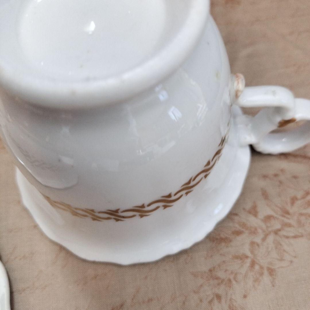 英国アンティーク　ティーカップ