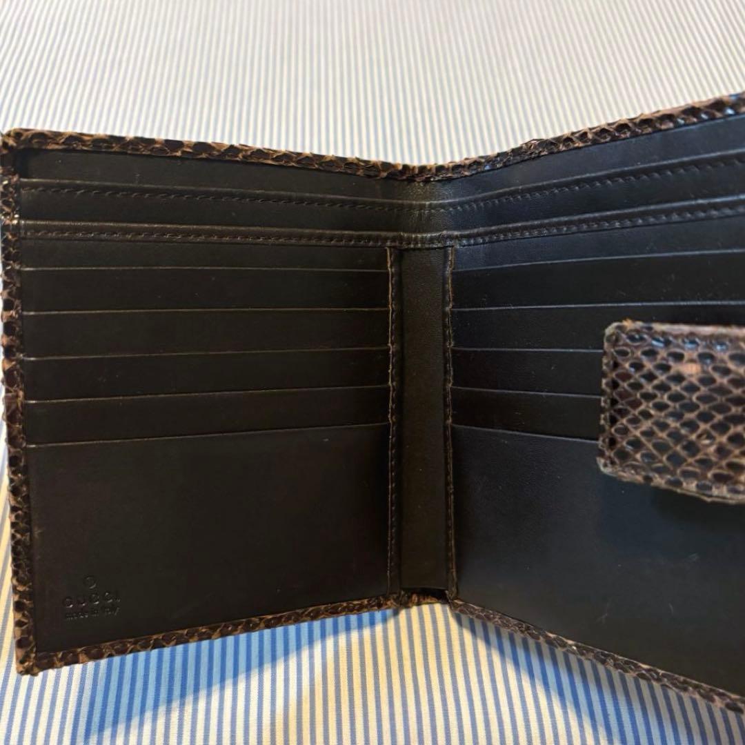 GUCCI ヘビ革 二つ折り財布 イタリア製