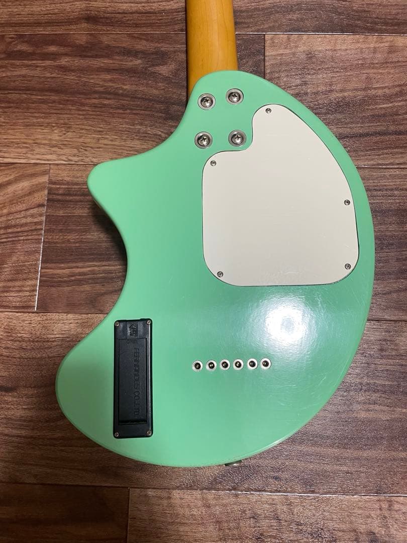 フェルナンデス ZO-3 ミントグリーン アンプ内蔵ギター