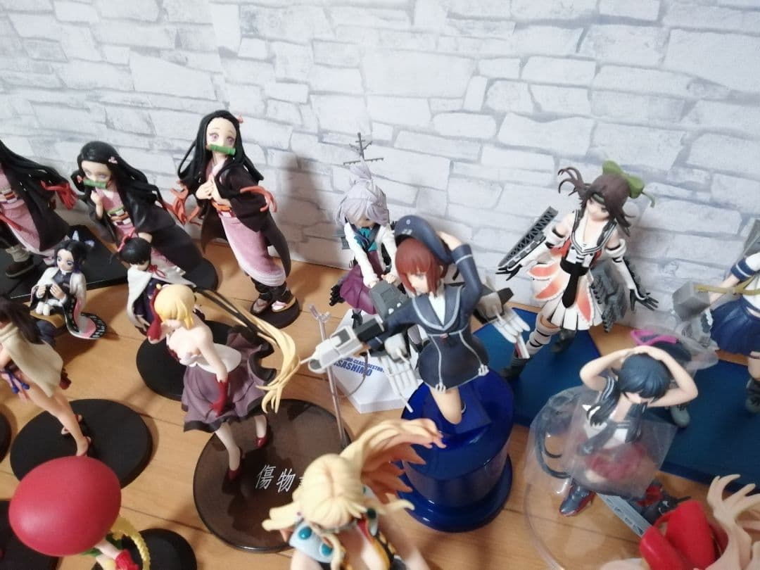 美少女フィギュア まとめ売り 艦これ ワンピース 鬼滅の刃 マクロスF 鬼滅