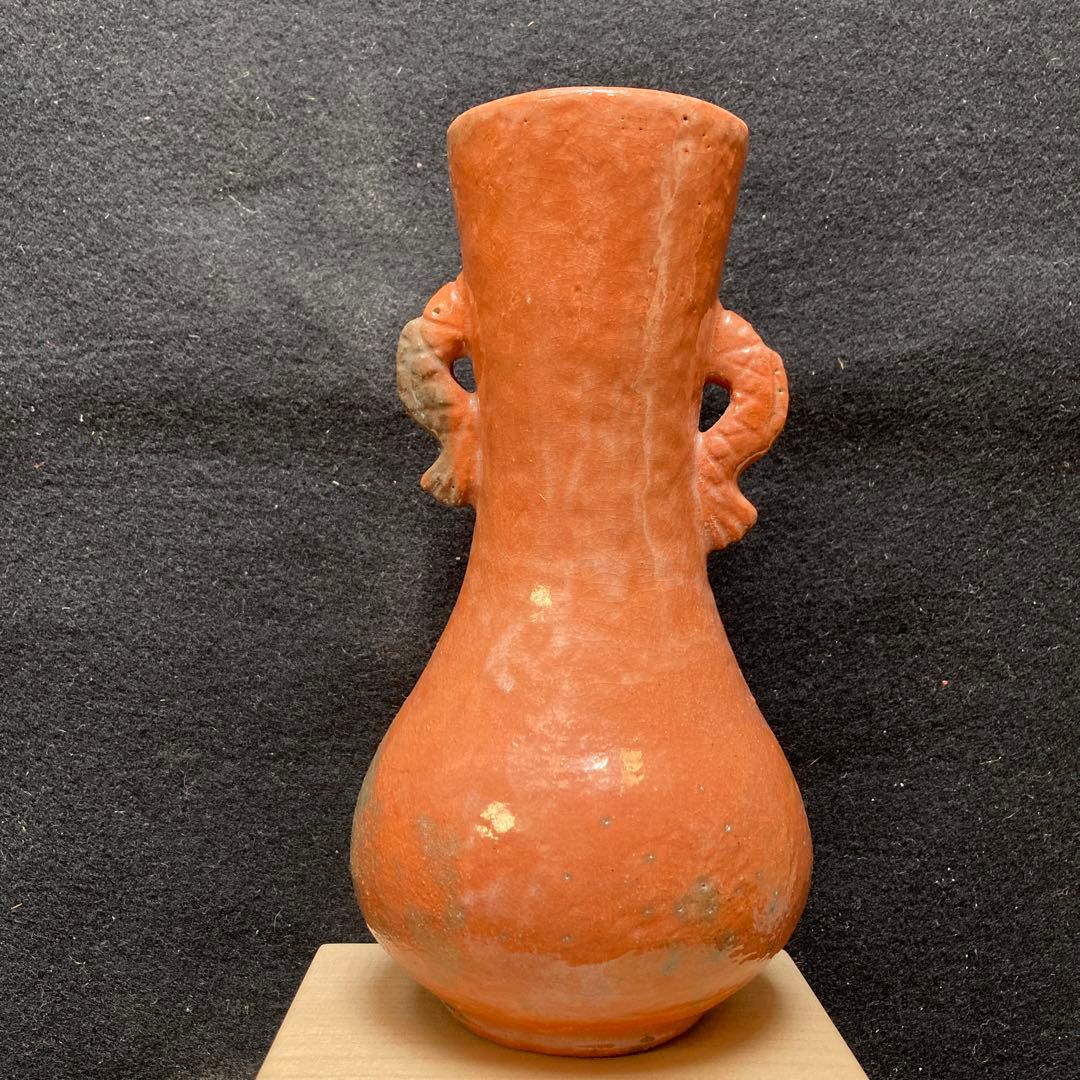 中村道年尼　「赤楽鯉耳付花生」押印　　共箱　高21.5×径11cm 八事窯　楽焼