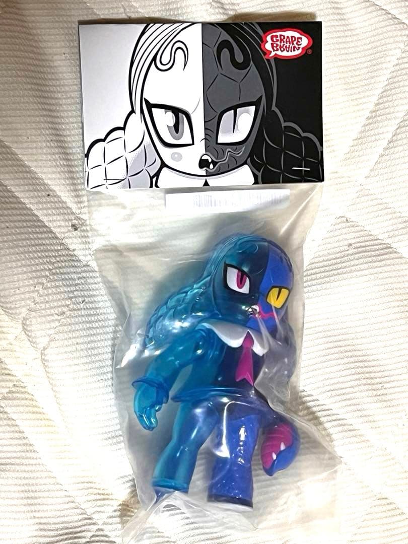 蜷局少女 みみみちゃん GRAPE BRAIN