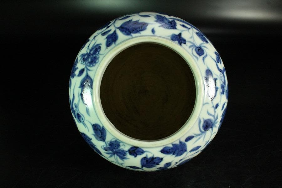 中国美術 青花 纏枝蓮花鳳紋 壷(K-A727)