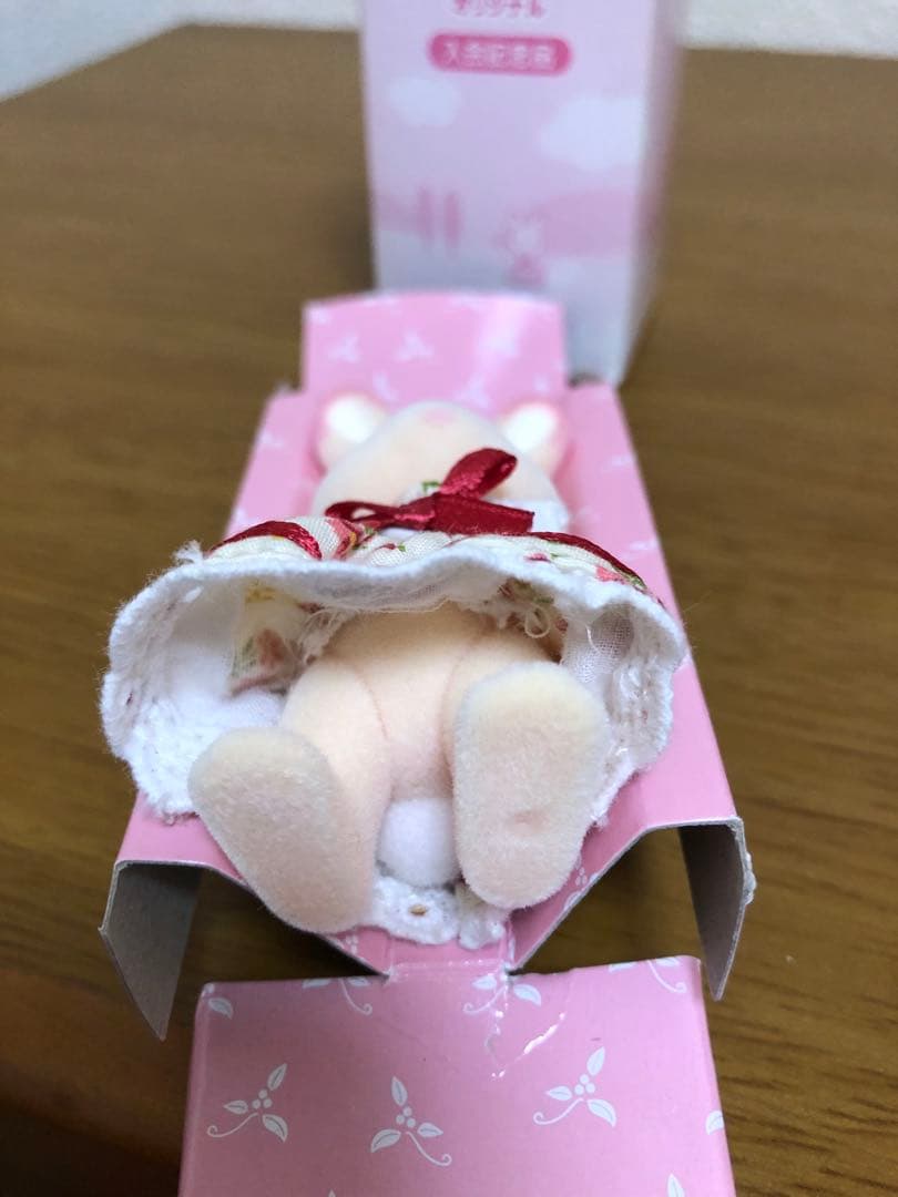 シルバニアファミリーももいろの女の子