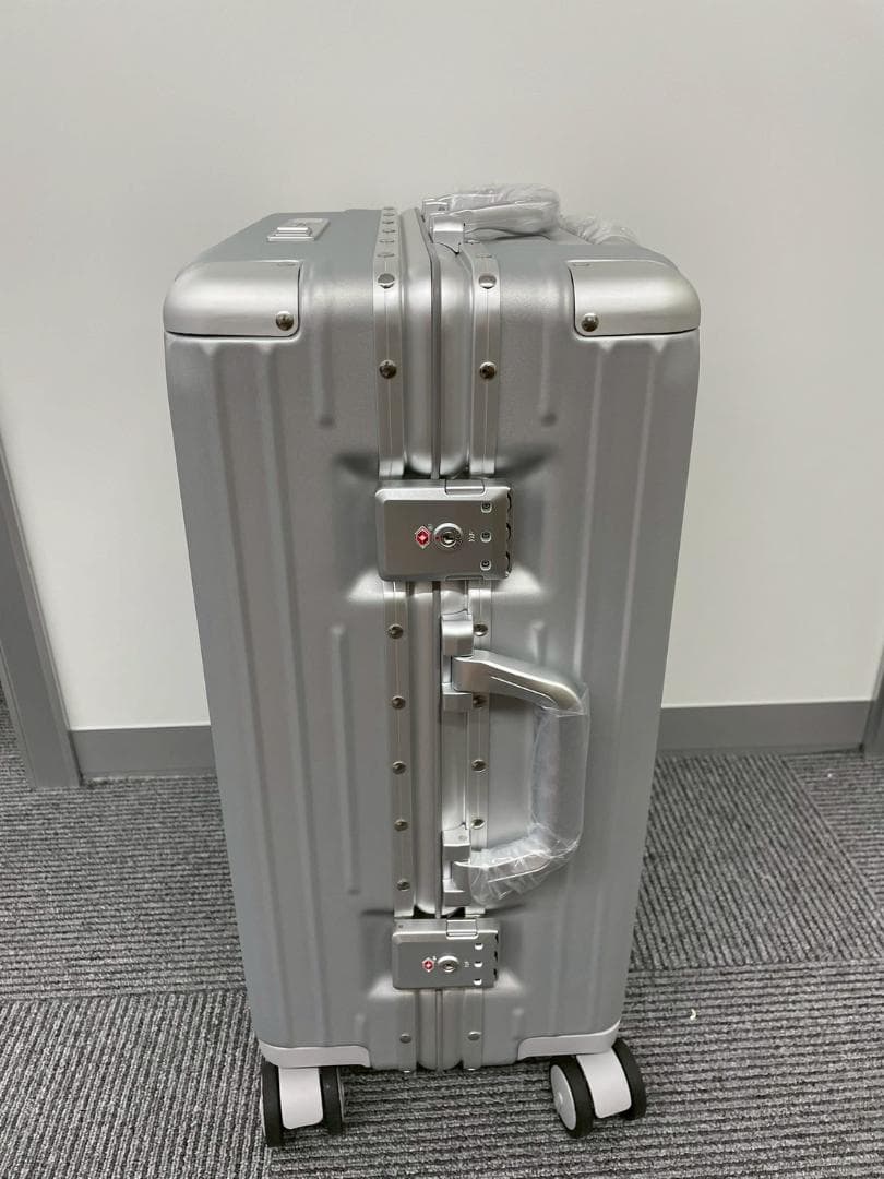 リベティ多機能キャリーケース【マットシルバーSサイズ】41