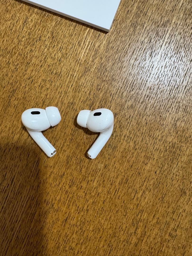 Apple AirPods Pro 第2世代 （Lightning）箱&備品完品