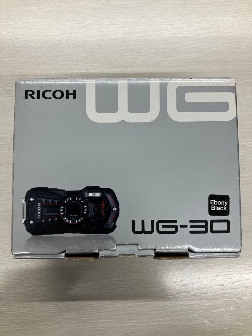 リコー WG-30 デジタルカメラ 本体と付属品