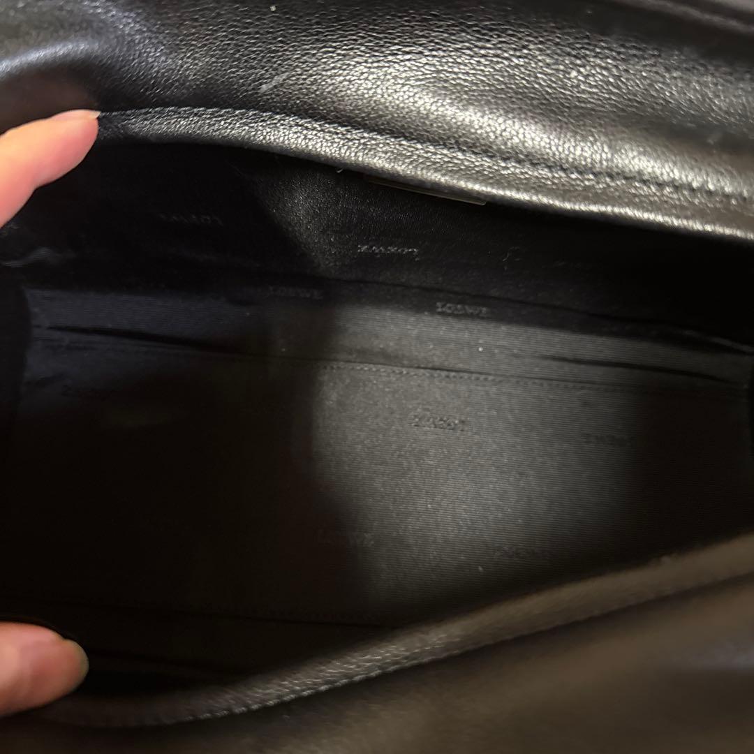 LOEWE ブラックレザー ハンドバッグ　ロエベ