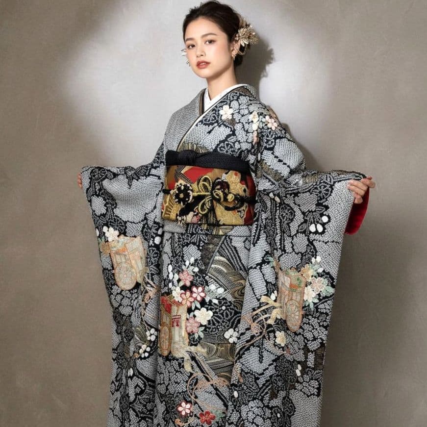 振袖フルセット(8点)・成人式・総絞り・本絞り・金駒刺繍・金彩加工・高級手縫い