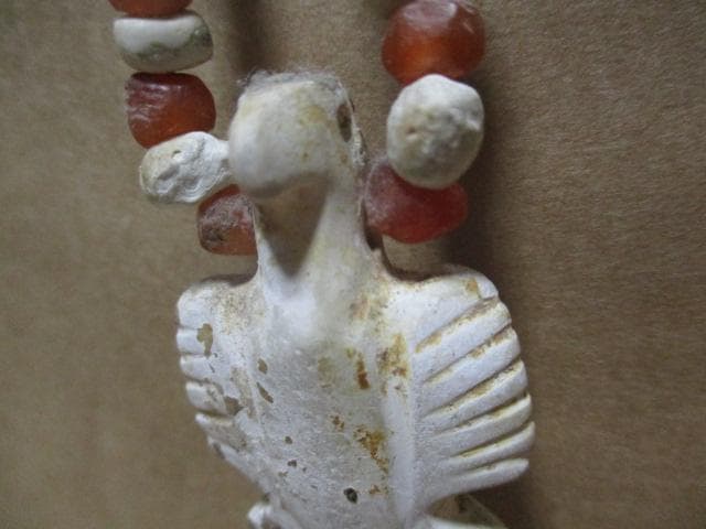 古代エジプト　ホルスのネックレス　M33-1