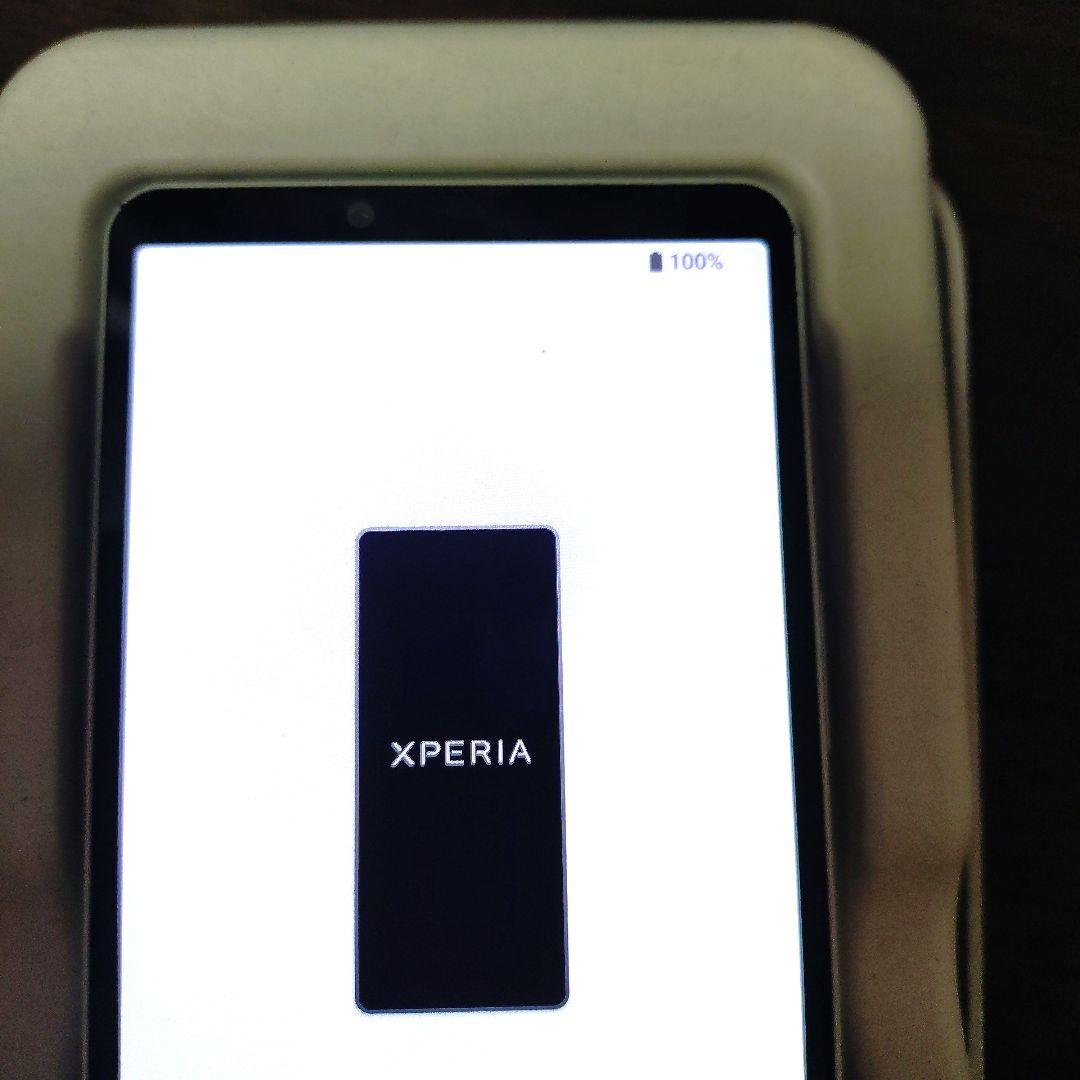 【箱あり】Xperia10V SOG11 ホワイト au simフリー