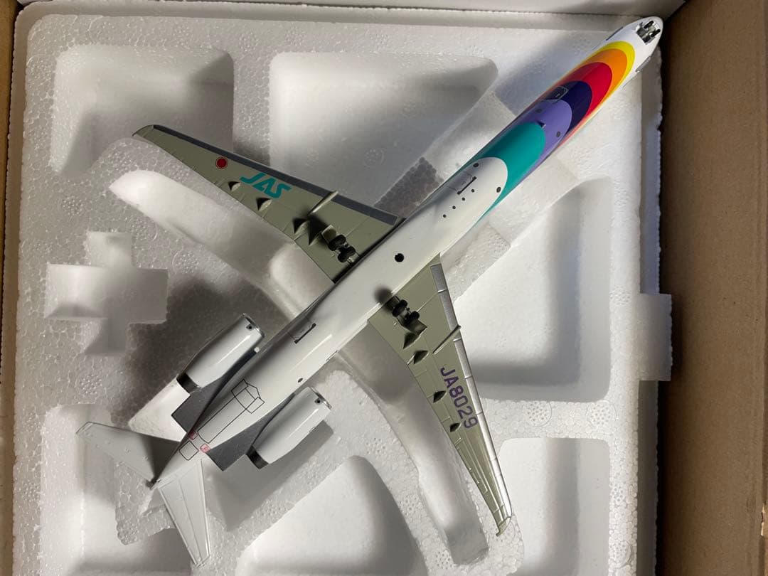 JA S旅客機MD-90 スケール1:200