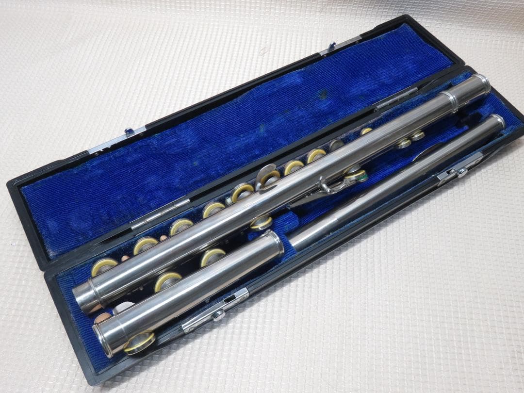 メンテナンス済　フルート　フルート　Nikkan　YFL-23　Eメカ付き