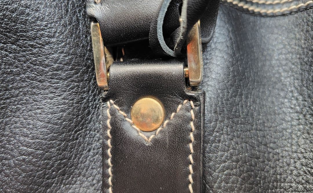 フェラガモ ボストンバッグ 黒 本革