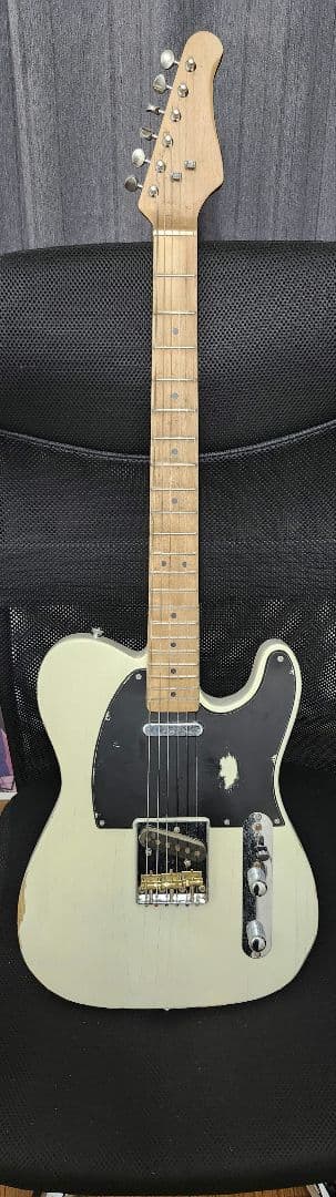 テレキャスタータイプ ホワイト