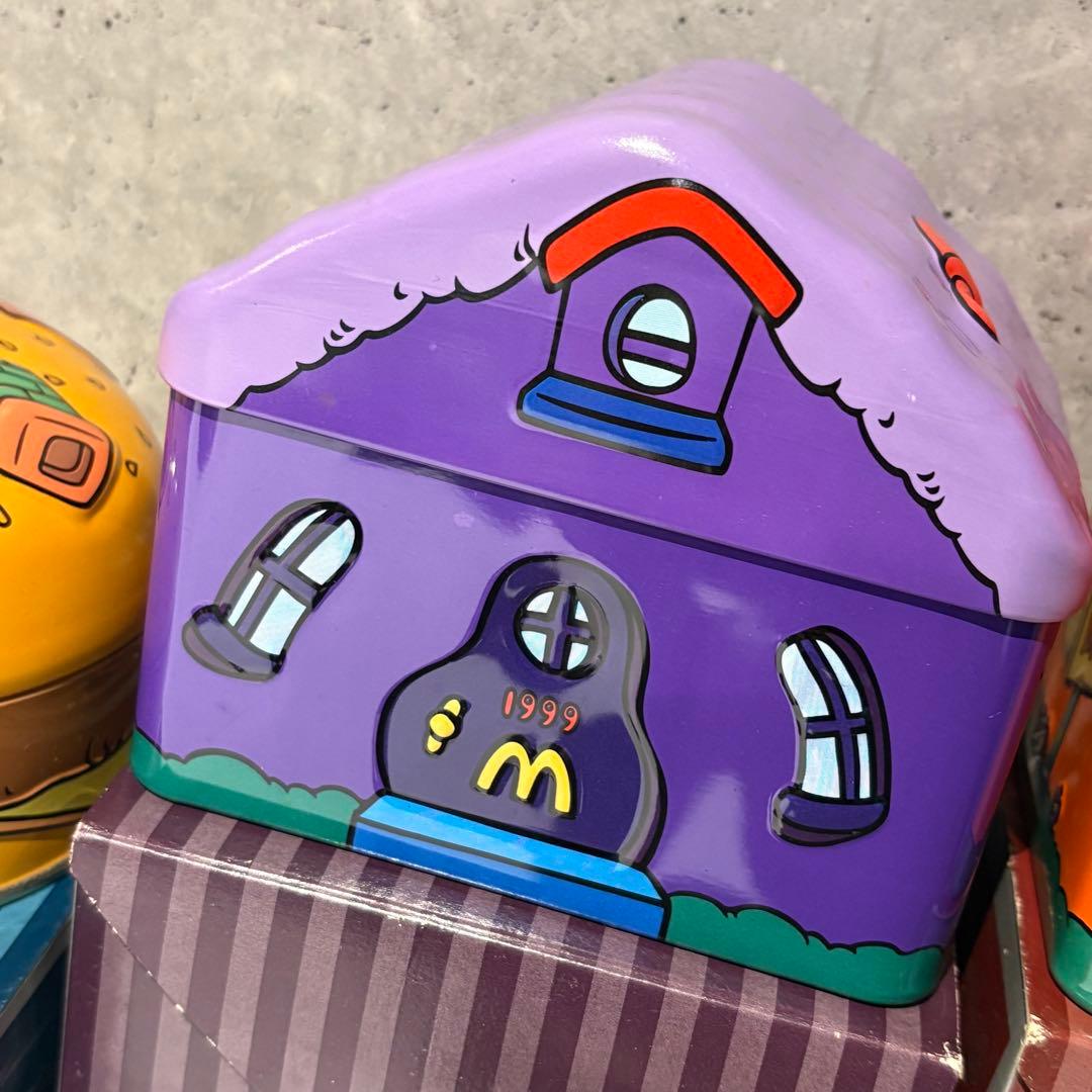 a*i様 マクドナルド　McDonald's 香港　缶