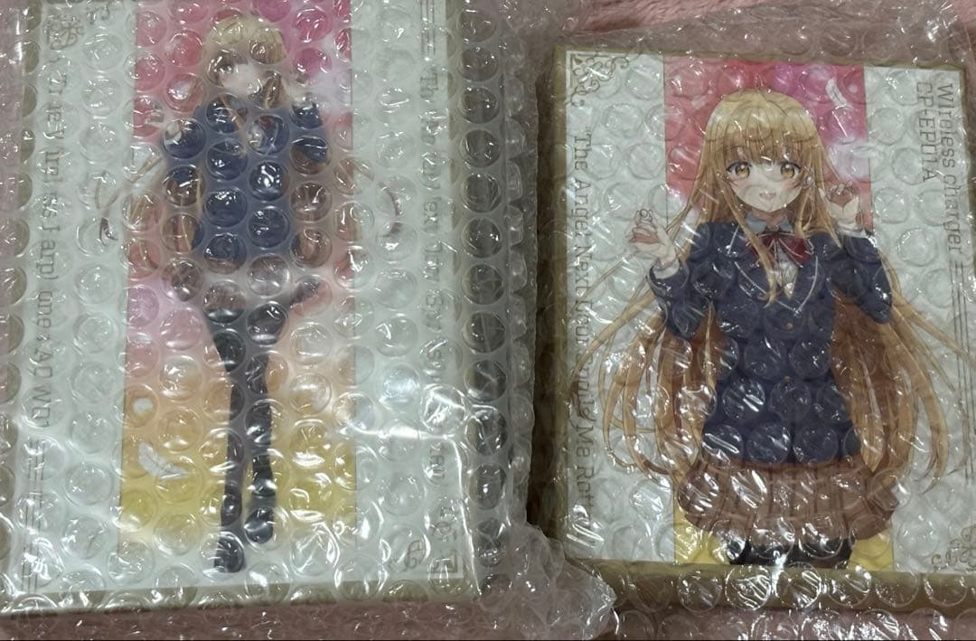 お隣の天使様　椎名真昼モデル　ワイヤレスイヤホン＆ワイヤレス充電器