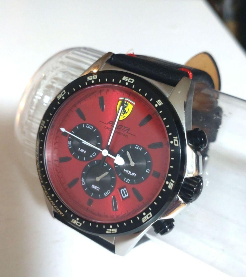 Scuderia Ferrari クロノグラフ 時計 レッド