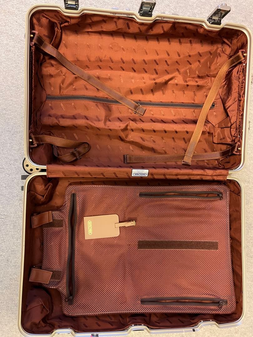 あーや★さんさん専用　希少　４輪RIMOWA シャンパンゴールド
