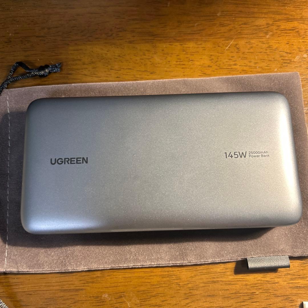 UGREEN 25000mAh 145W モバイルバッテリー