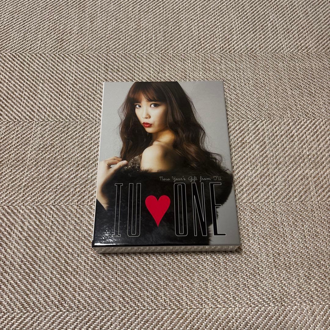 IU/IU♡ONE～New Year's Gift from IU～〈10,0…
