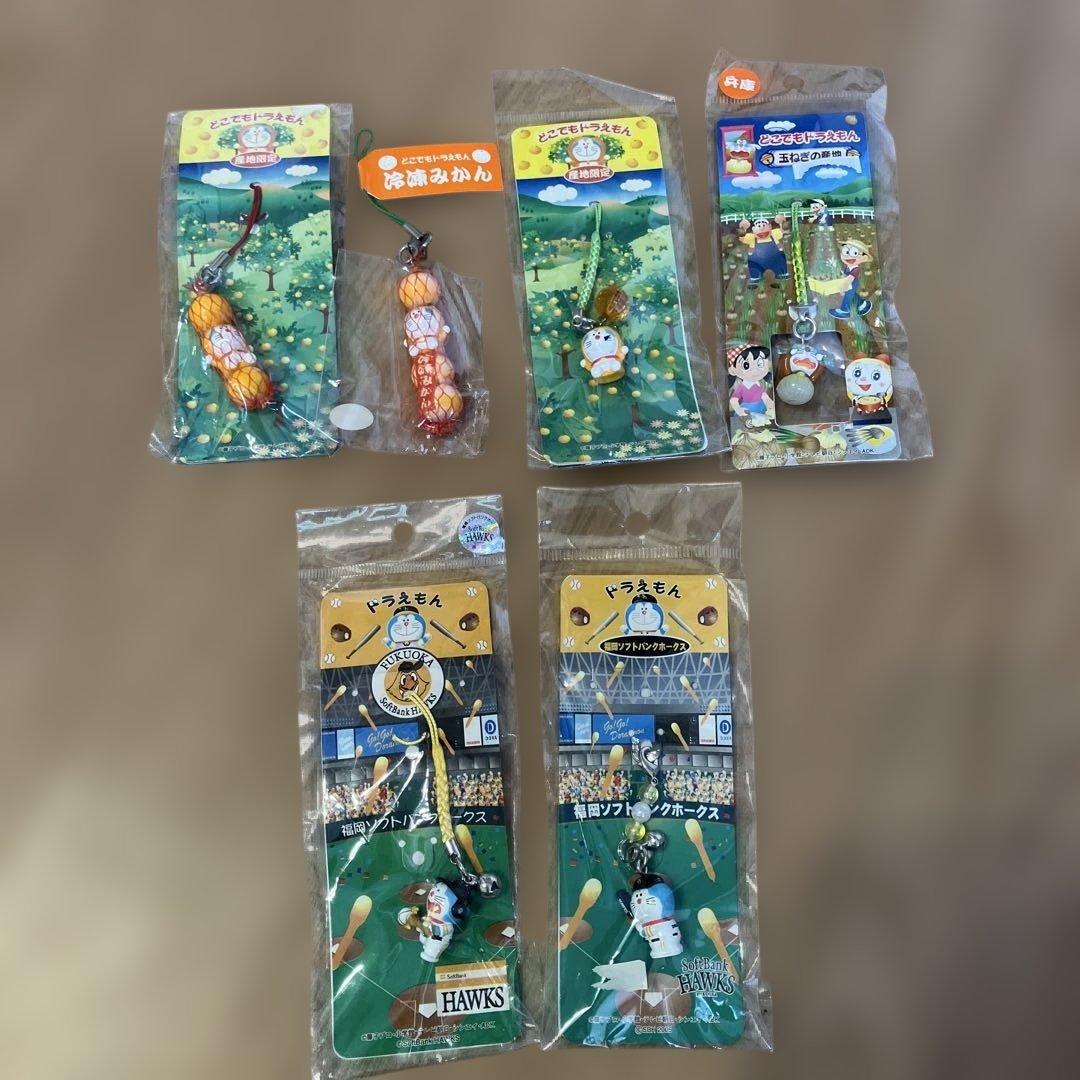 ドラえもん　ご当地ストラップ 45点（被りなし）