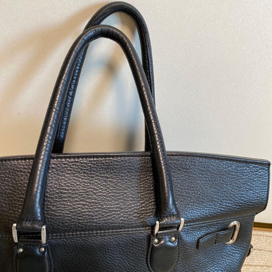 PELLE MORBIDAブラックビジネスバッグ