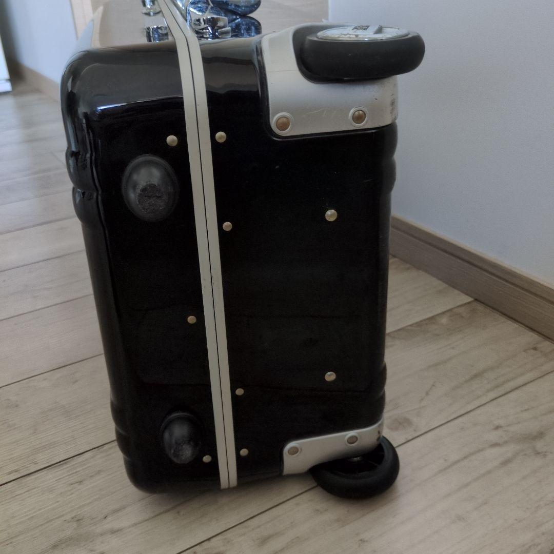 ZERO HALLIBURTON キャリーケース スーツケース2輪 TSA002