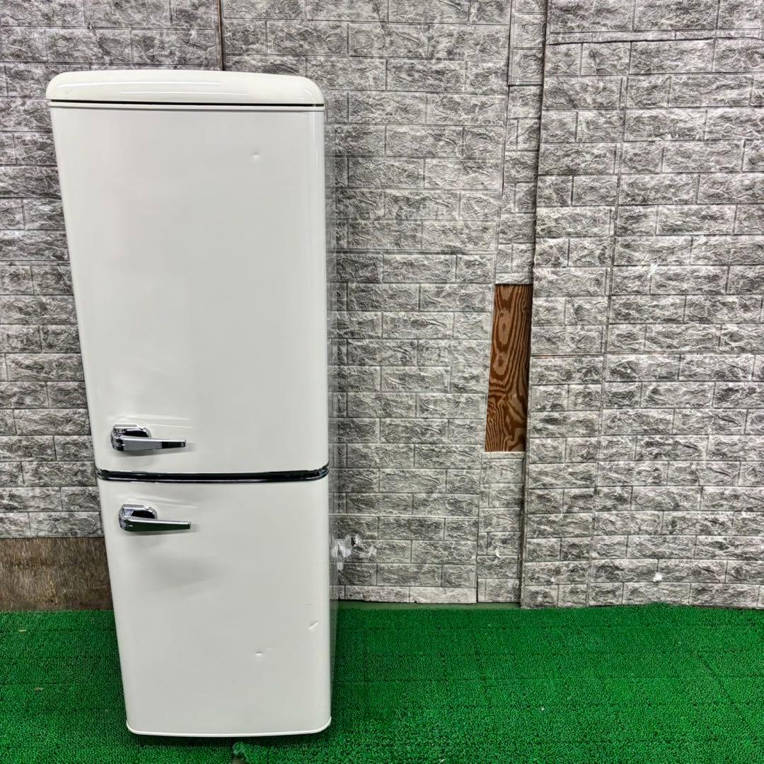 662 最新　2024年製　レトロデザイン　冷蔵庫　130L お洒落　一人暮らし