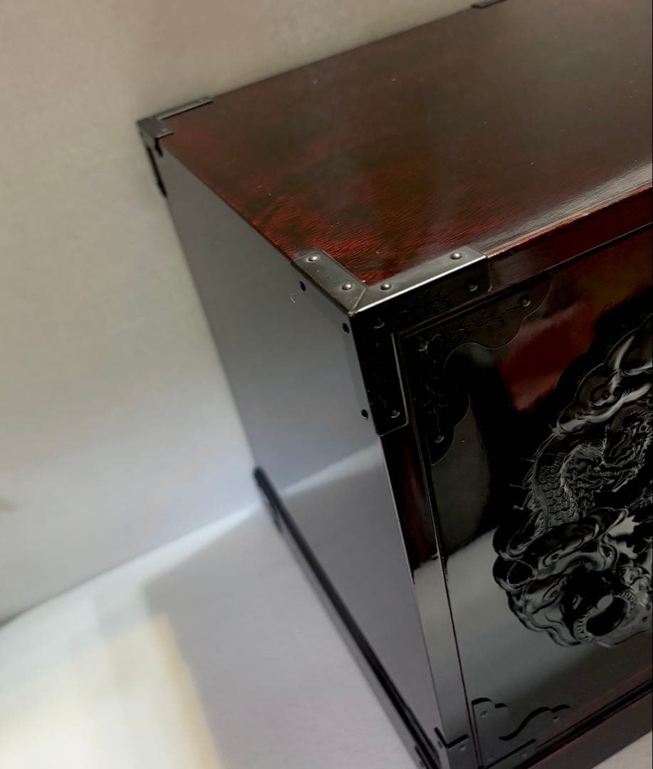 仙台箪笥 渡辺家具店 骨董 アンティーク レトロ 龍 ドラゴン 鍵付き