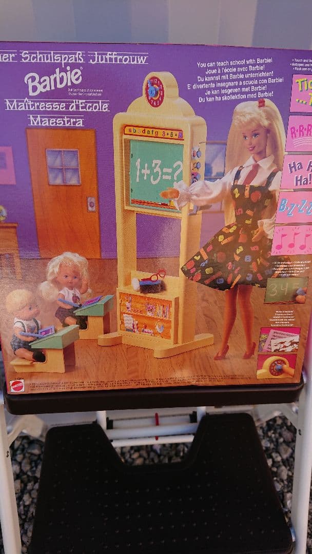 バービー 女の子、男の子 スクールセット レア