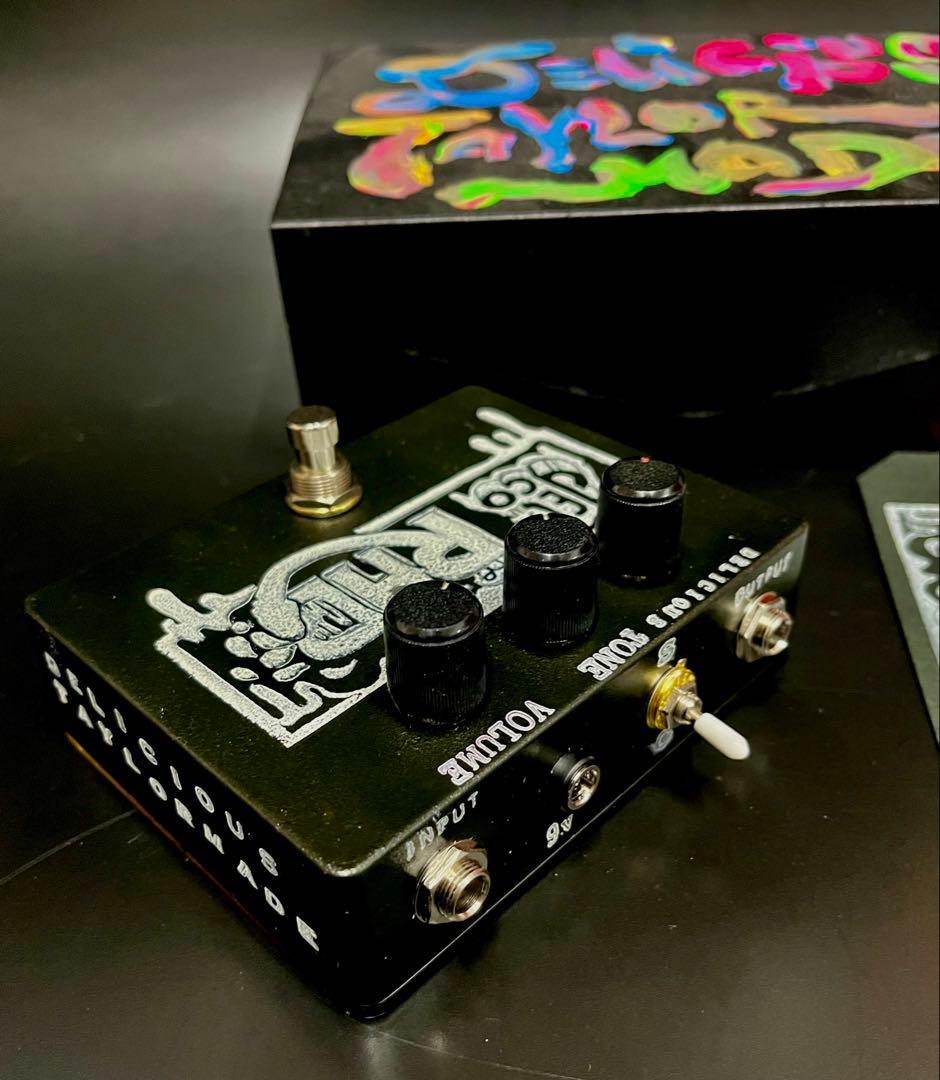 ギター DeliciousTaylormade The RAD LTD MB