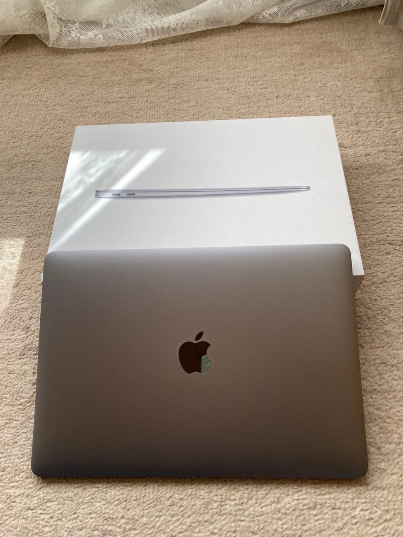 MacBook Air (Retina,13インチ,2018)/MRE82J/A