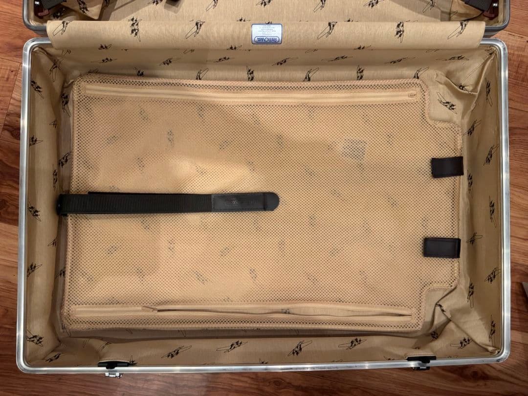 【一度使用超美品廃盤】RIMOWA クラシックフライト97L