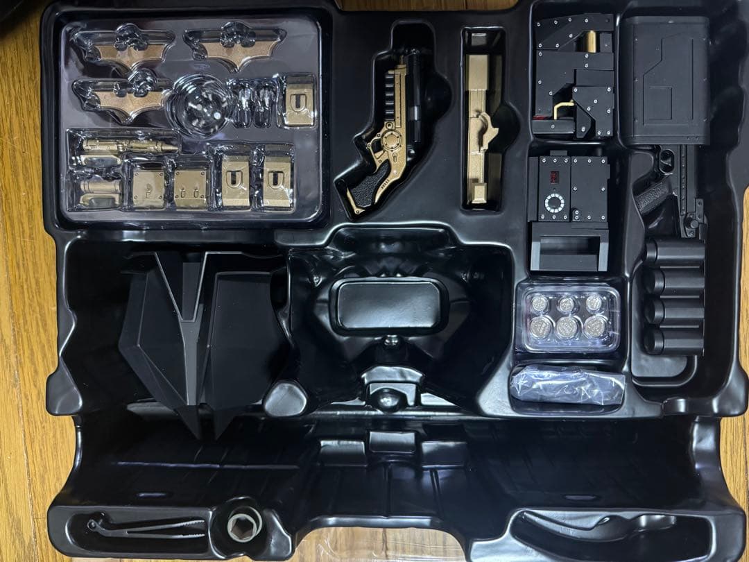 ホットトイズ 1/4 クォータースケール　トリロジー　バットマン　HOTTOYS