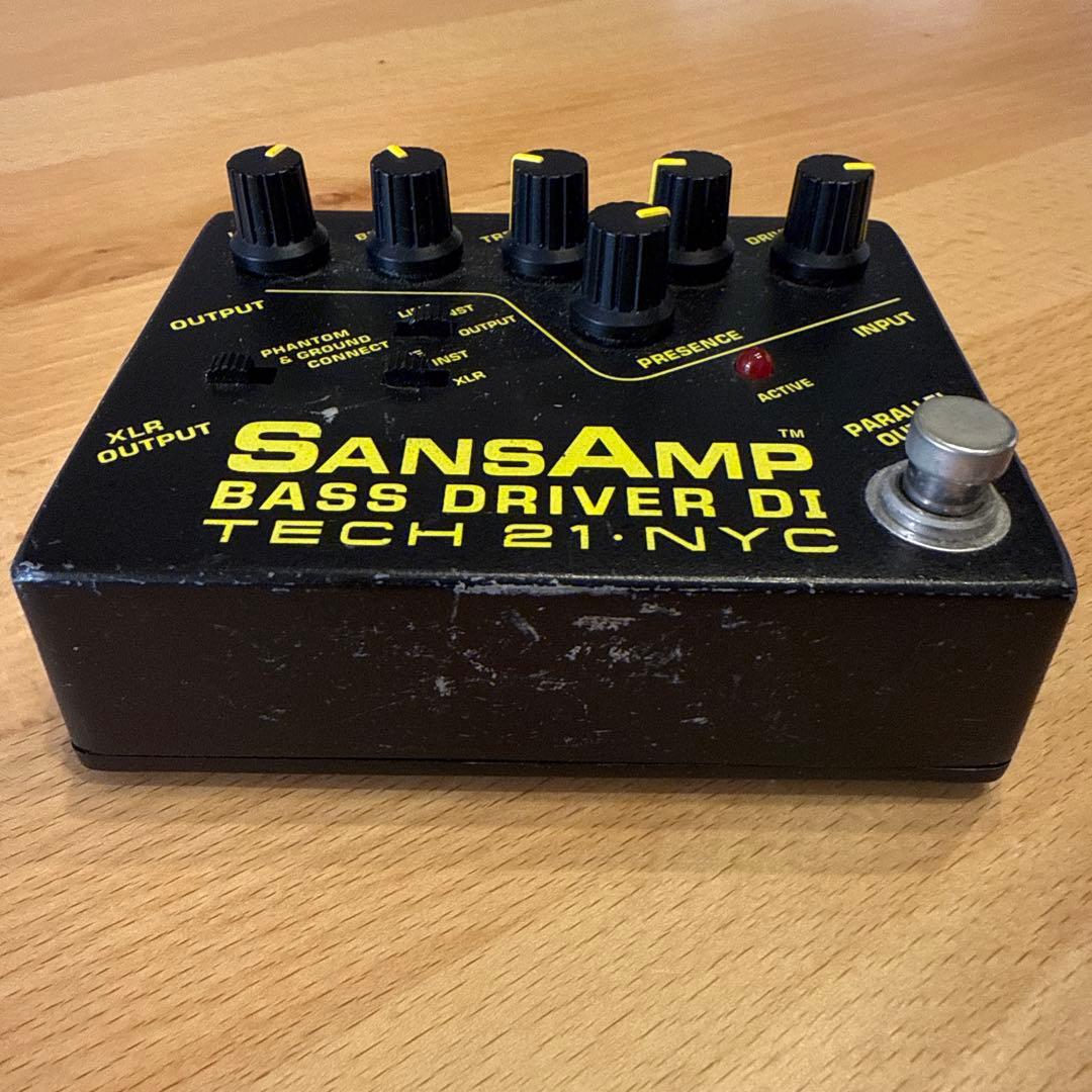 ベース TECH 21 NYC BASS D DI SANSAMP