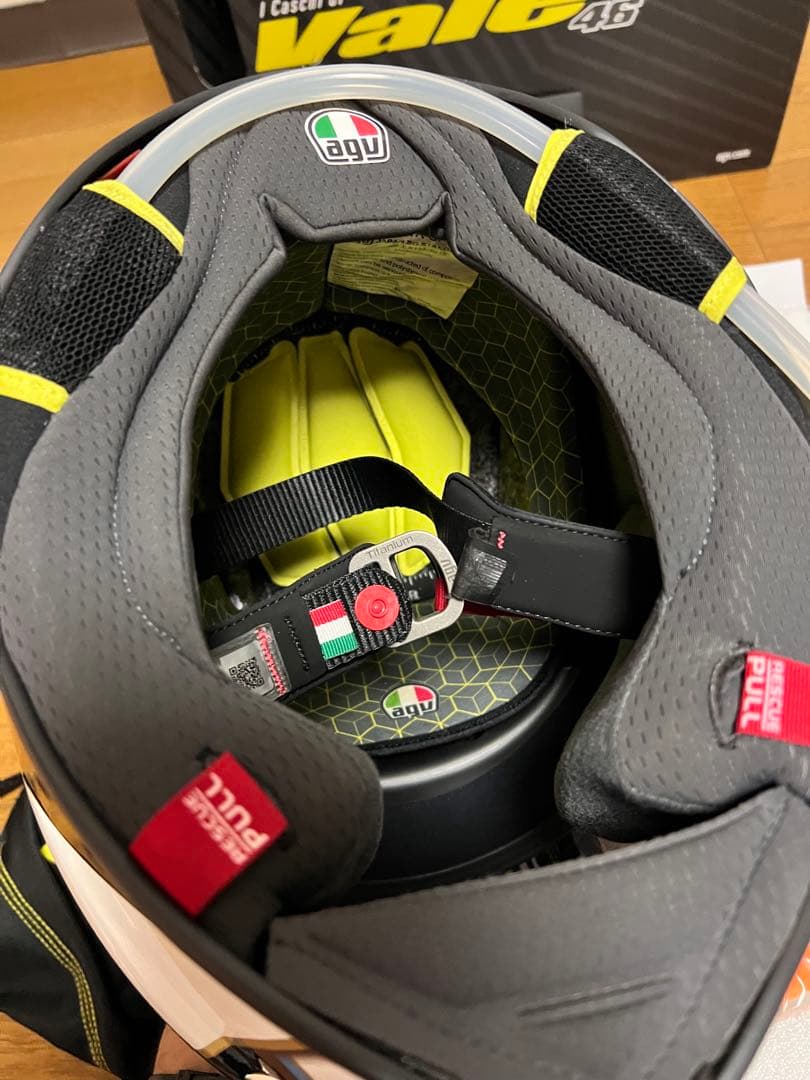 AGV PISTA GPRR World Title 2003 限定版ヘルメット