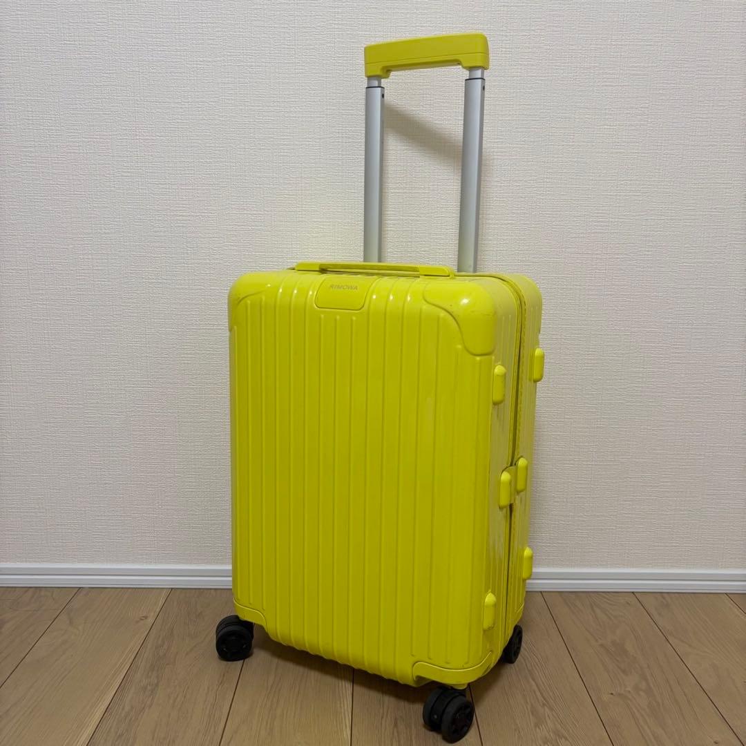 RIMOWA リモワ Essential Cabin 36L キャリーケース